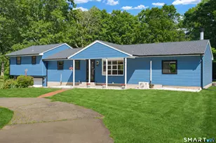 16 Crestview Terrace, Wallingford, CT 06492 - Photo 4