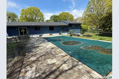 16 Crestview Terrace, Wallingford, CT 06492 - Photo 32