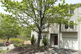 380 Hitchcock Rd, Waterbury, CT 06705 - Photo 2