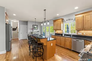 41 Charter Ridge Dr, Newtown, CT 06482 - Photo 8