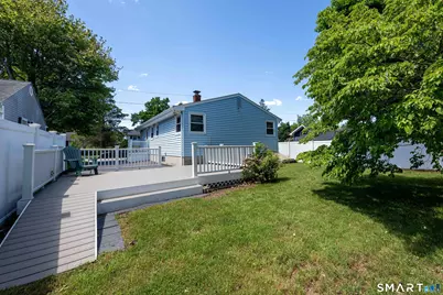 25 Waldo Street, East Haven, CT 06512 - Photo 6