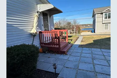 2 Reed Avenue, Waterford, CT 06385 - Photo 4