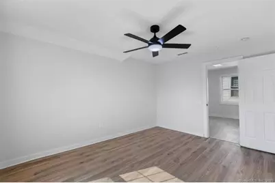 19 Willard St Street #FL 3, New Haven, CT 06515 - Photo 8