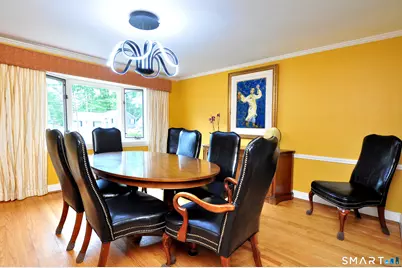44 Miamis Road, West Hartford, CT 06117 - Photo 10