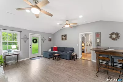 23 Hall Lane, Newtown, CT 06470 - Photo 10