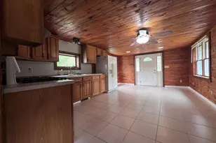 136 Lillibridge Ave, Voluntown, CT 06384 - Photo 8