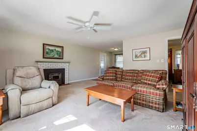 140 Elizabeth Drive, Manchester, CT 06042 - Photo 8