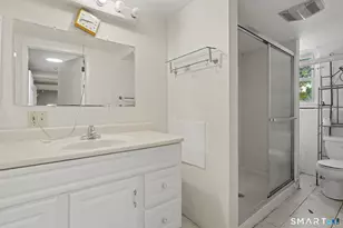 27 Karen Dr, Norwalk, CT 06851 - Photo 32