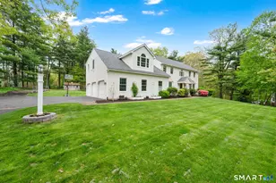 11 Benjamin Dr, Ellington, CT 06029 - Photo 2