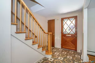 152 W Ridge Dr, West Hartford, CT 06117 - Photo 2