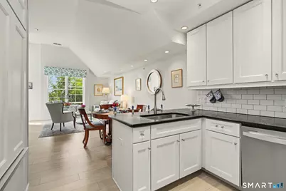 77 Havemeyer Lane #324, Stamford, CT 06902 - Photo 10