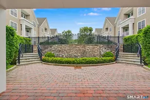 77 Havemeyer Ln, Stamford, CT 06902 - Photo 32