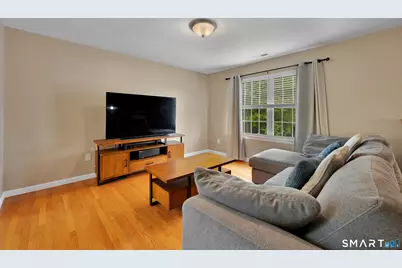 43 Oak Street, Wolcott, CT 06716 - Photo 12