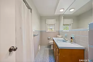 39 Grove Rd, North Haven, CT 06473 - Photo 18