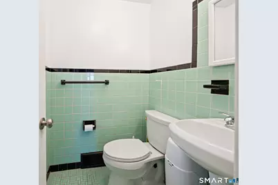 39 Grove Road, North Haven, CT 06473 - Photo 24