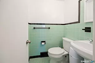 39 Grove Rd, North Haven, CT 06473 - Photo 24