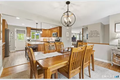 25 Forest Road, East Lyme, CT 06357 - Photo 14