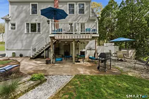 25 Forest Rd, East Lyme, CT 06357 - Photo 8