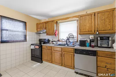 46 Seventh Street, Newington, CT 06111 - Photo 18