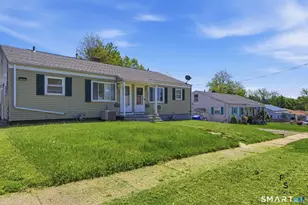 46 7th St, Newington, CT 06111 - Photo 2