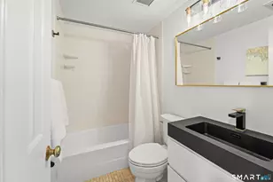 43 Harbor Dr, Stamford, CT 06902 - Photo 20