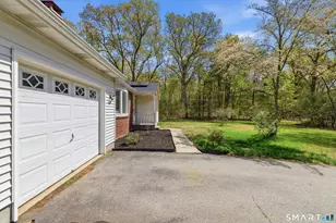 46 Taos Dr, Killingly, CT 06239 - Photo 14