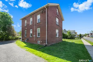 40 Prospect St, Windsor, CT 06095 - Photo 4