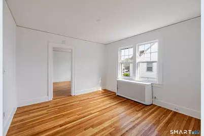 29 Roosevelt Avenue, Stamford, CT 06902 - Photo 10