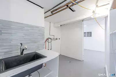 29 Roosevelt Avenue, Stamford, CT 06902 - Photo 26