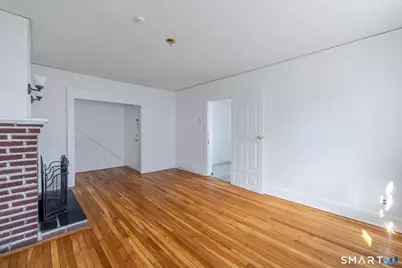 29 Roosevelt Avenue, Stamford, CT 06902 - Photo 6