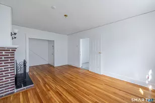 29 Roosevelt Ave, Stamford, CT 06902 - Photo 6