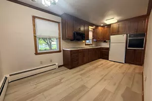 321 Canterbury Turnpike, Norwich, CT 06360 - Photo 16