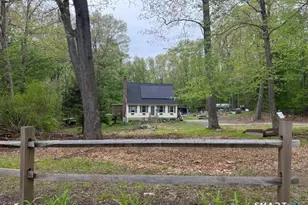 84 Oakleaf Dr, Colchester, CT 06415 - Photo 1