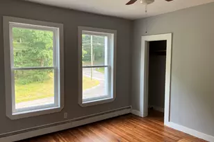28 Village St, Willington, CT 06279 - Photo 12