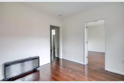 49-51 Kibbe Street #202, Hartford, CT 06106 - Photo 6