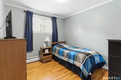 112 Brentwood Road, Newington, CT 06111 - Photo 8