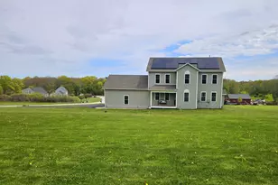 2 Legacy Dr, Sterling, CT 06377 - Photo 2