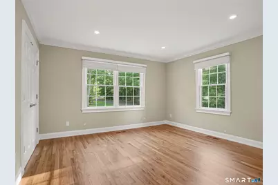 8 White Fox Road, Stamford, CT 06903 - Photo 16