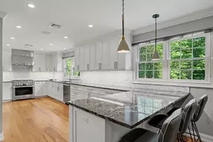 8 White Fox Rd, Stamford, CT 06903 - Photo 8