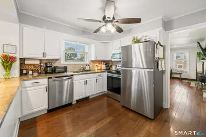 12 Chatfield Drive, Trumbull, CT 06611 - Photo 4