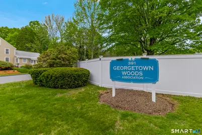 391 Main Street #504, Deep River, CT 06417 - Photo 1