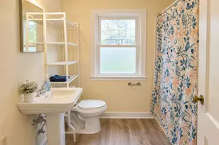 22 High Ridge Rd, Guilford, CT 06437 - Photo 12