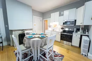 40 Allen Pl, Hartford, CT 06106 - Photo 10