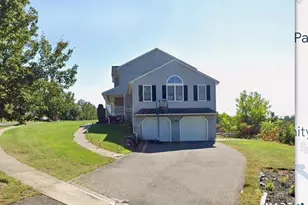 25 Tyler Hill Rd, Naugatuck, CT 06770 - Photo 4