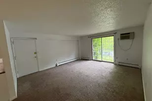 1218 Middle Turnpike W, Manchester, CT 06040 - Photo 6