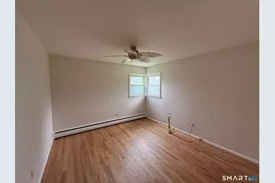 23 Raymond Road, South Windsor, CT 06074 - Photo 16