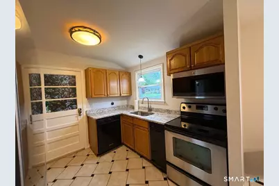 23 Raymond Road, South Windsor, CT 06074 - Photo 4