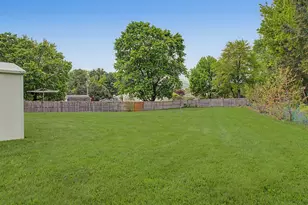 23 Raymond Rd, South Windsor, CT 06074 - Photo 32