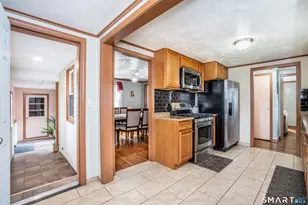 22 Main St, Newington, CT 06111 - Photo 18