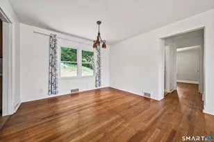 53 Glenview Ave, Waterbury, CT 06708 - Photo 4